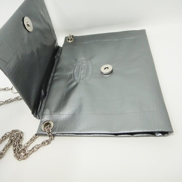 Ducti Duct Tape Purse Crossbody Shoulder Bag Clutch Adjustable Metal Chain Strap - Picture 7 of 11